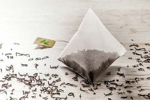 Teas for pyramid packaging