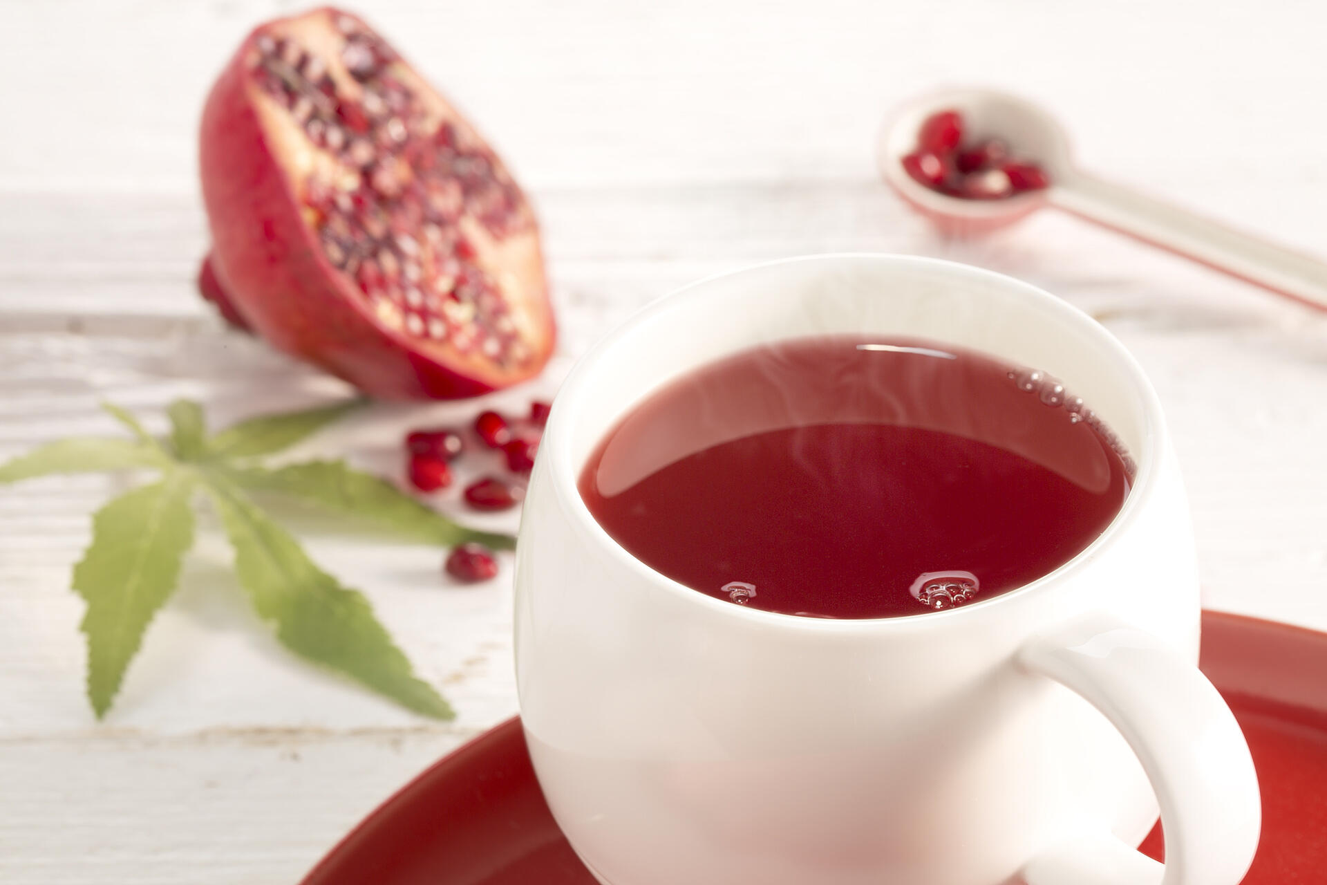 Heaven's Berry Organic Tea*